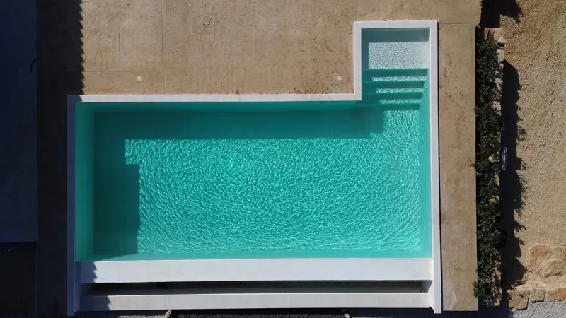 The turquoise pool seen from directly above